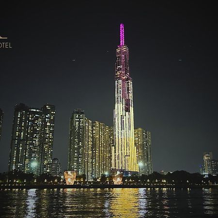 A In Hotel Glamour 호치민 외부 사진