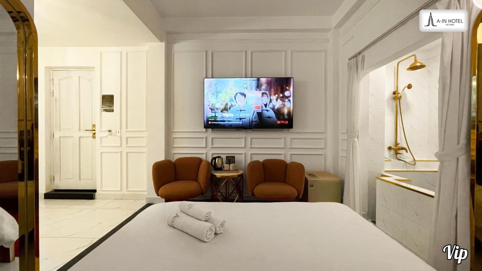A In Hotel Glamour 호치민 외부 사진