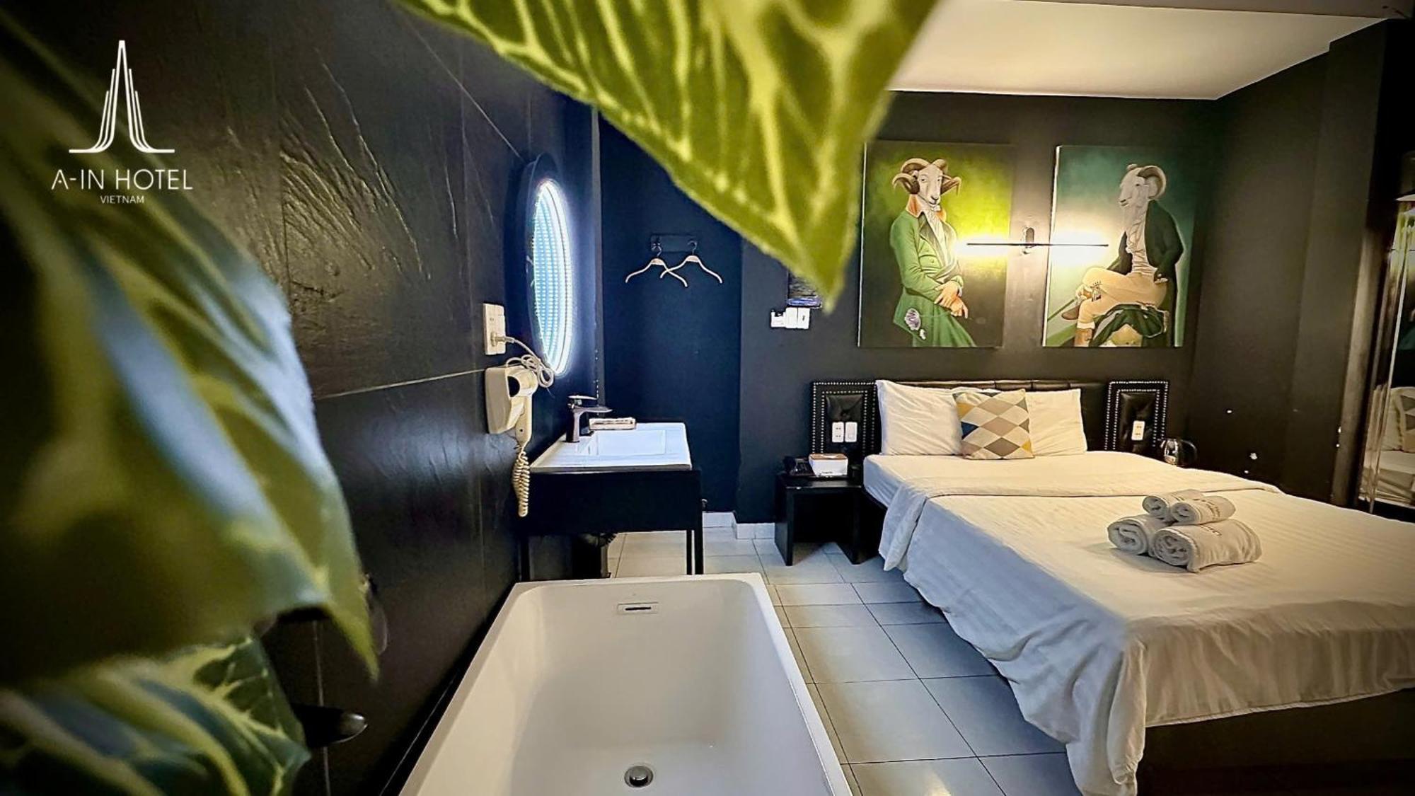 A In Hotel Glamour 호치민 외부 사진