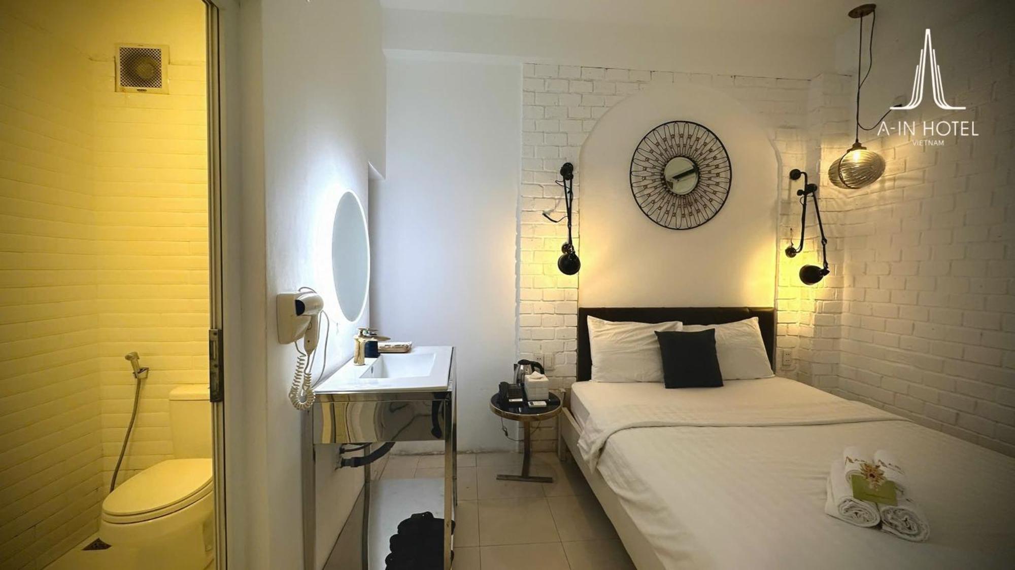 A In Hotel Glamour 호치민 외부 사진