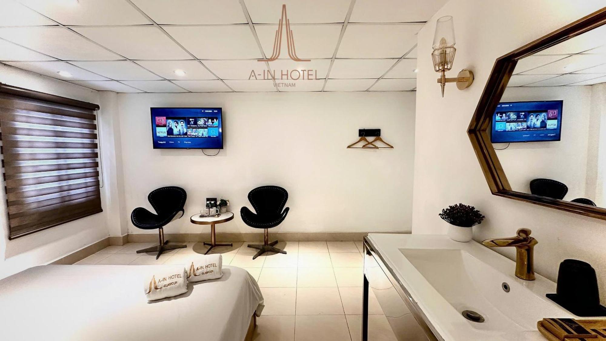 A In Hotel Glamour 호치민 외부 사진