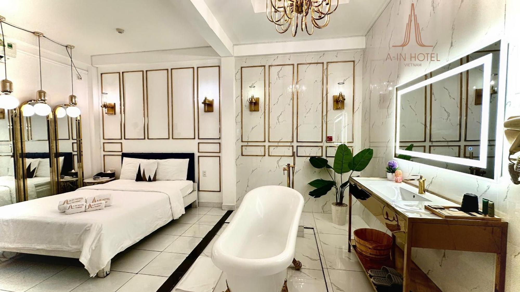 A In Hotel Glamour 호치민 외부 사진